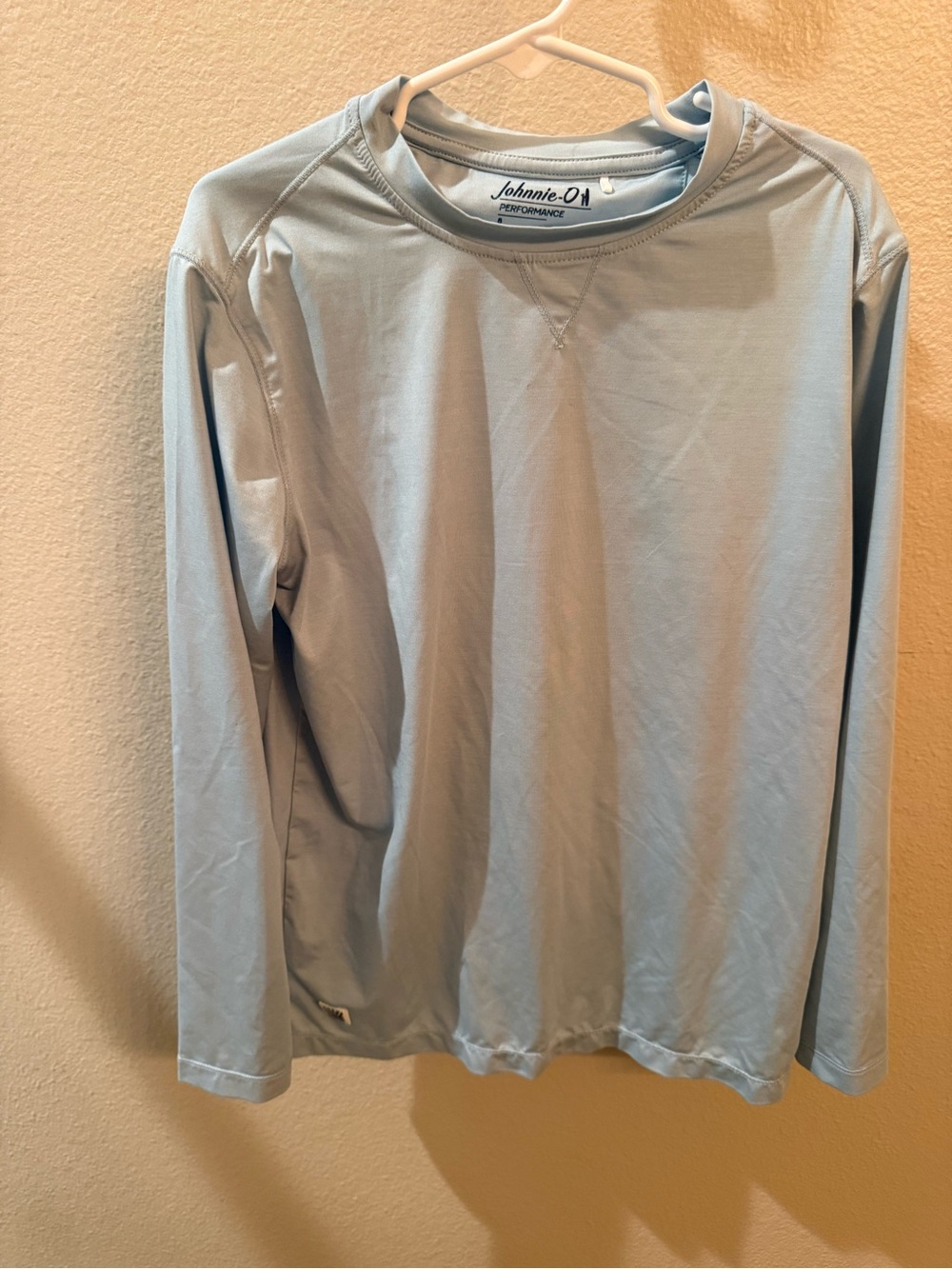 johnnie-O Pale Blue Long-Sleeve Performance Tee